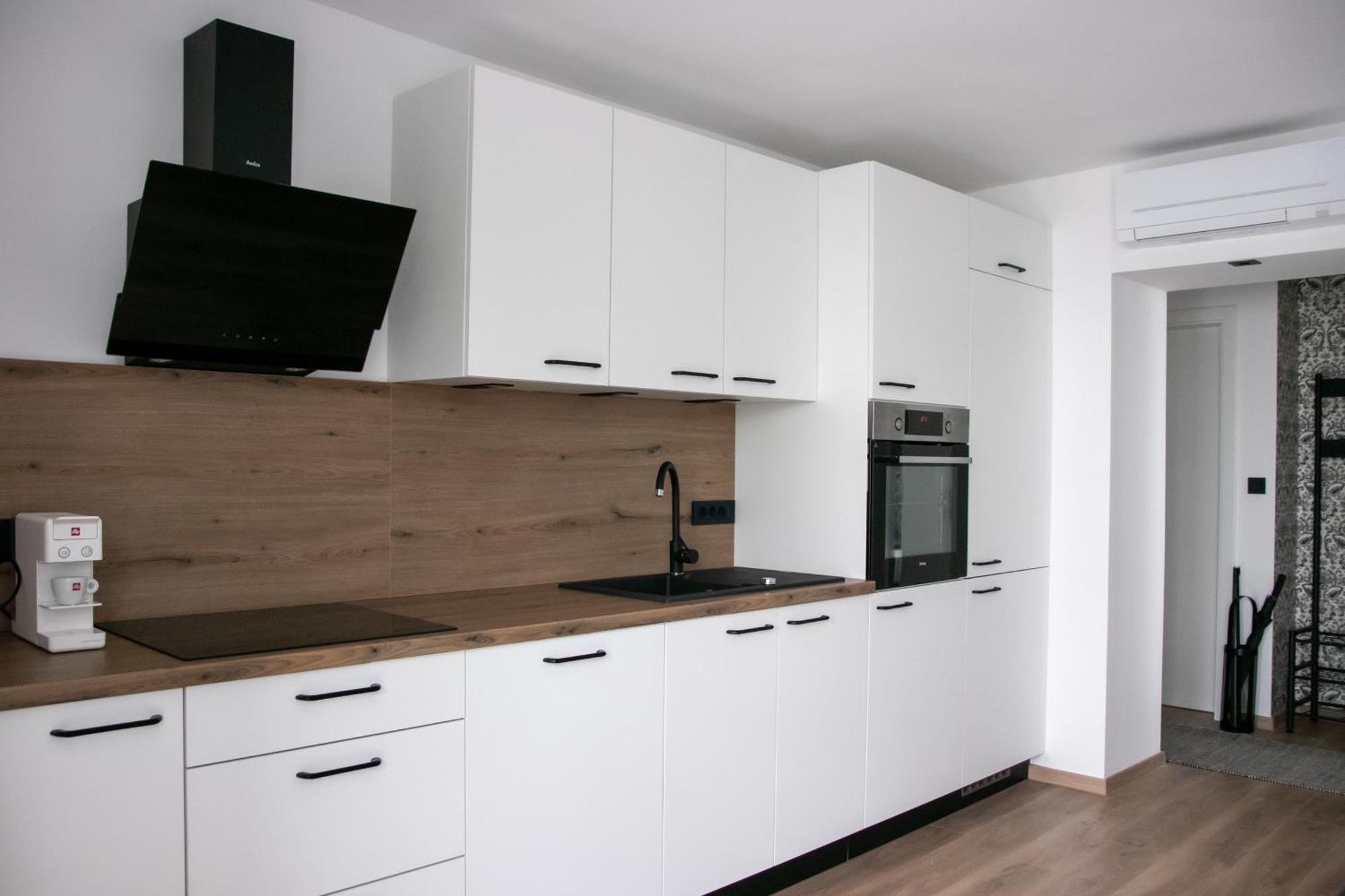 Residence Black&White Ljubljana Exterior photo